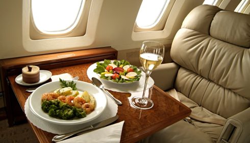 plane-seat-food-business-class